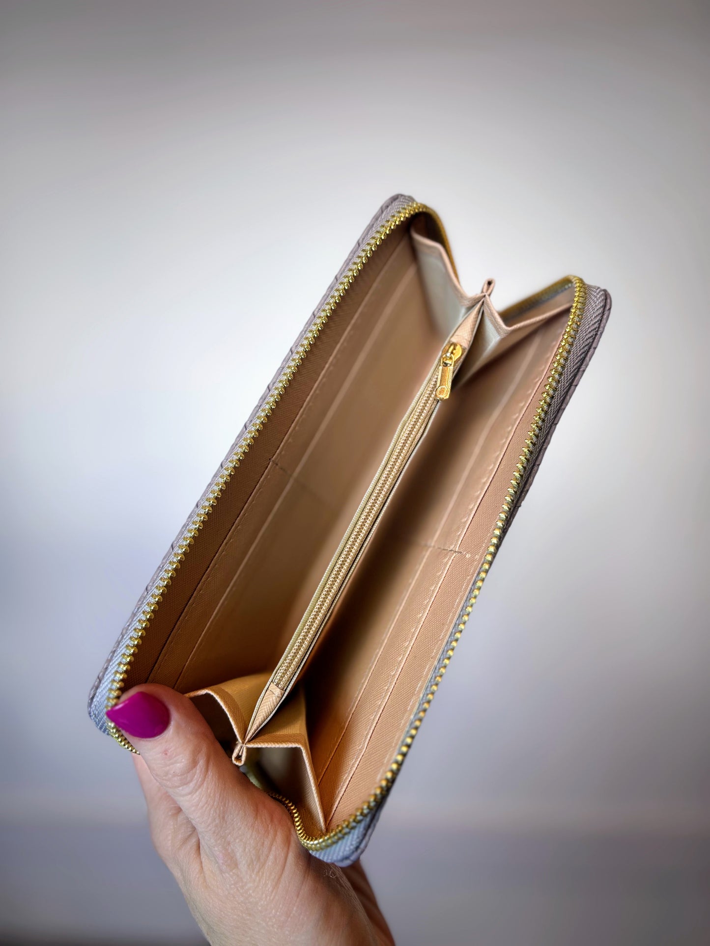 Vegan Leather Wallet in Grey