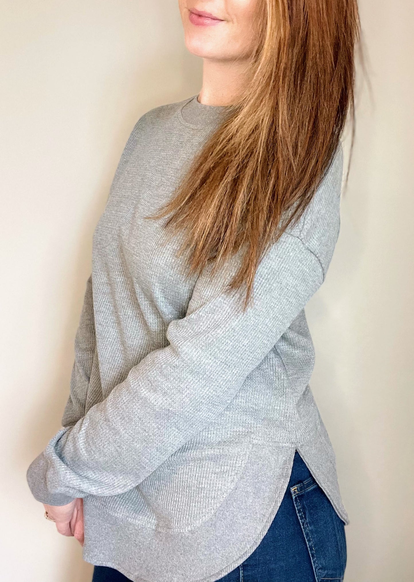 Meet your new favorite long sleeve top! It's all about that waffle knit texture with this Super classy unique texture and simple design – crew neck, long sleeves, and a straight hemline with some cool ribbed details. This waffle knit top is all about the cozy vibes, rocking a regular fit and made from seriously fine fabric. Upgrade your chill style with this laid-back essential that's as comfy as it is stylish! 